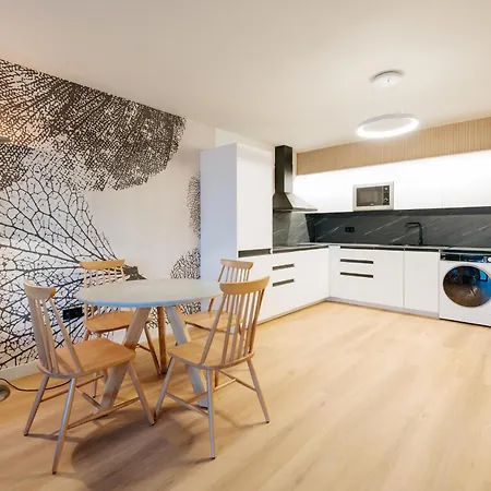 R2 Higos Apartahotel 4*